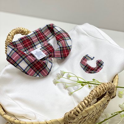 Pelele de algodón con cuello en tartán