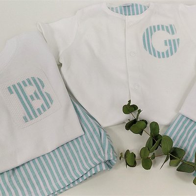 Pijama adulto con camiseta verano