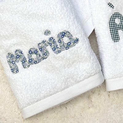 Toalla con nombre
