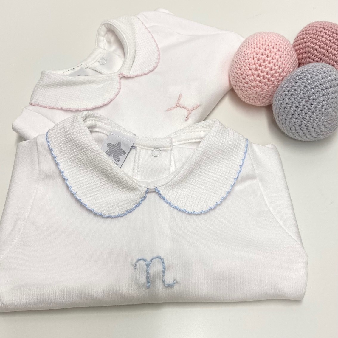 Body bebé personalizado manga larga con cubrepañal reversible y turbante a  juego - Cotonnets